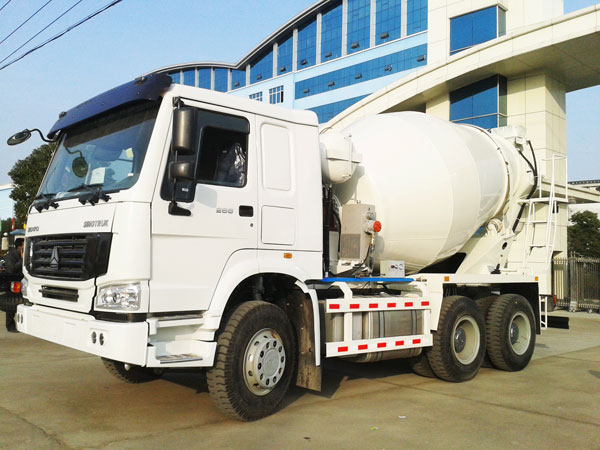 concrete mixer truck