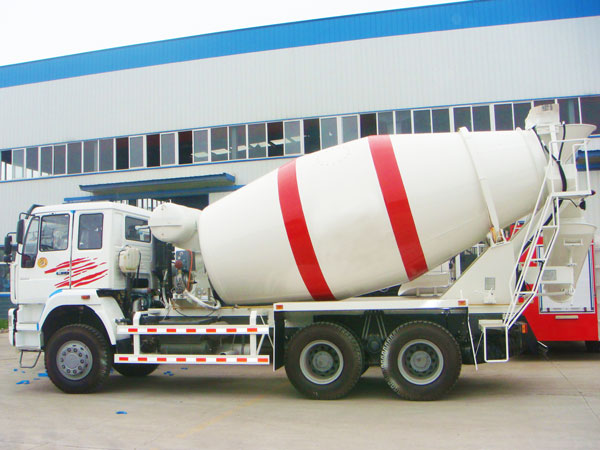 ready mix concrete truck