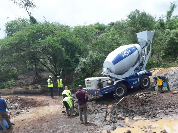 Self Loading Mixer Working